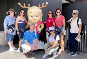 Grupo de amigas mexicanas visitando Nara Japón